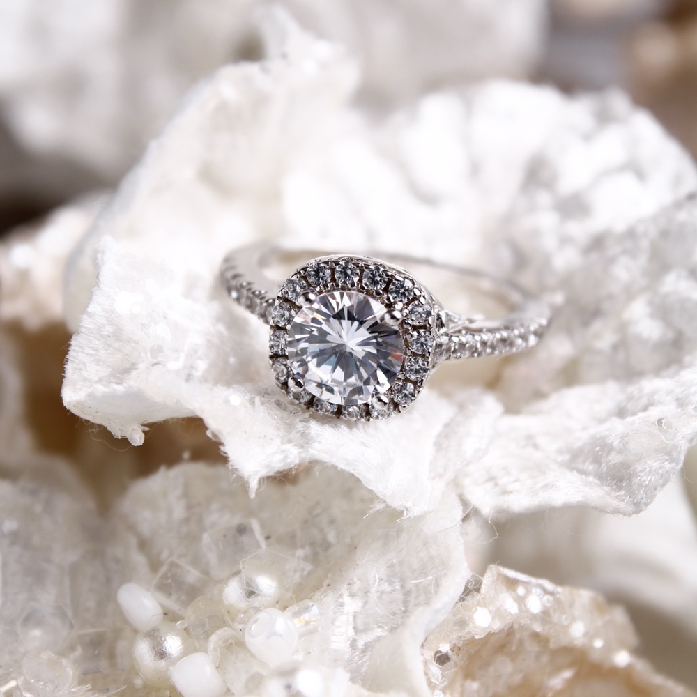 Elegant Silver Halo Ring